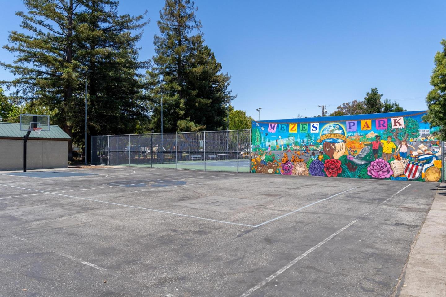 Detail Gallery Image 59 of 60 For 1518 Arguello St, Redwood City,  CA 94063 - 3 Beds | 2/1 Baths