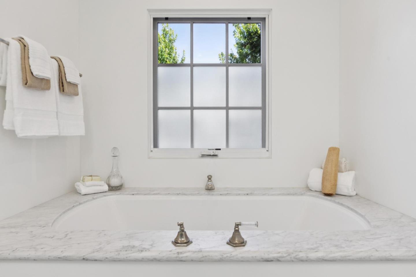 Detail Gallery Image 38 of 64 For 222 Bella Vista Ave, Los Gatos,  CA 95030 - 4 Beds | 4/1 Baths