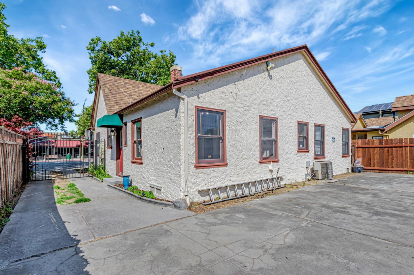 Detail Gallery Image 23 of 25 For 1044 Lincoln Ave, San Jose,  CA 95125 - – Beds | – Baths