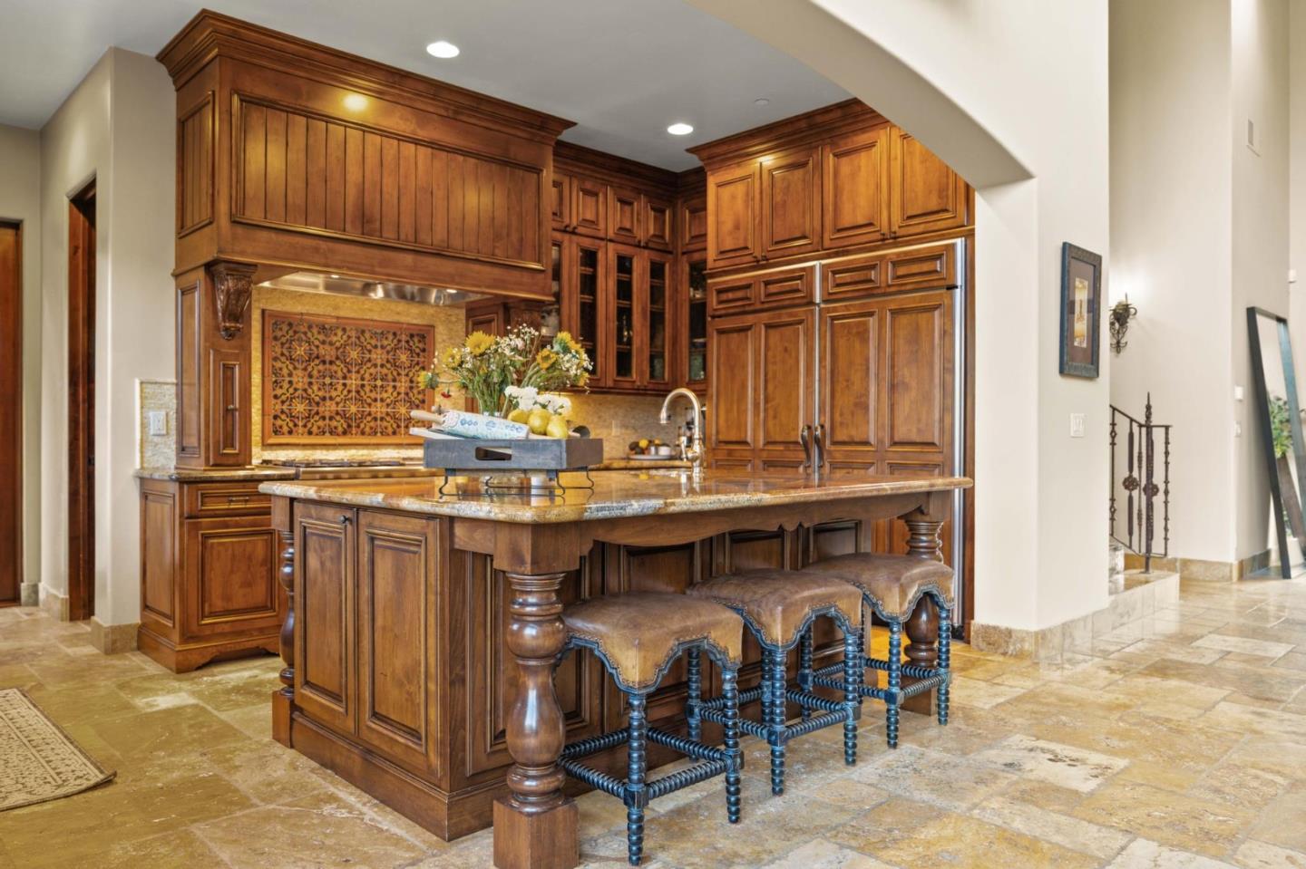 Detail Gallery Image 22 of 100 For 12220 Heritage Way, Gilroy,  CA 95020 - 5 Beds | 3/2 Baths