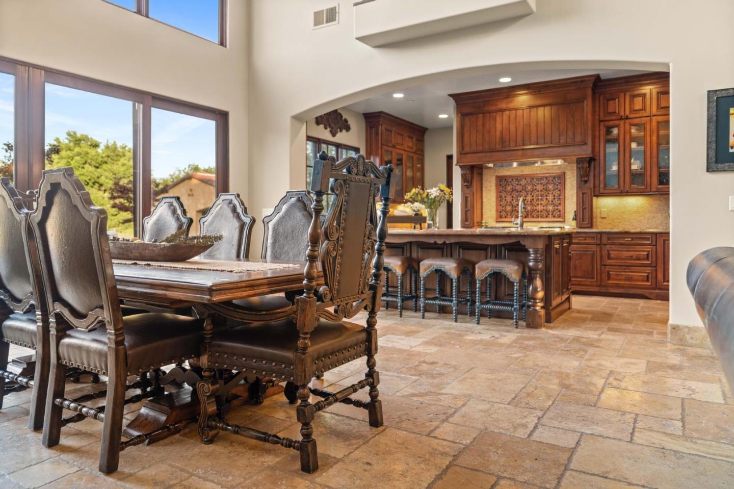 Detail Gallery Image 25 of 100 For 12220 Heritage Way, Gilroy,  CA 95020 - 5 Beds | 3/2 Baths