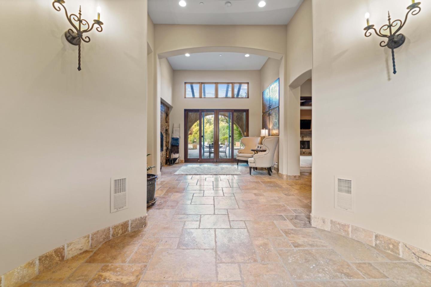 Detail Gallery Image 28 of 100 For 12220 Heritage Way, Gilroy,  CA 95020 - 5 Beds | 3/2 Baths