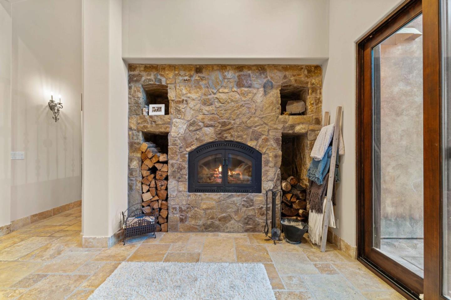 Detail Gallery Image 31 of 100 For 12220 Heritage Way, Gilroy,  CA 95020 - 5 Beds | 3/2 Baths