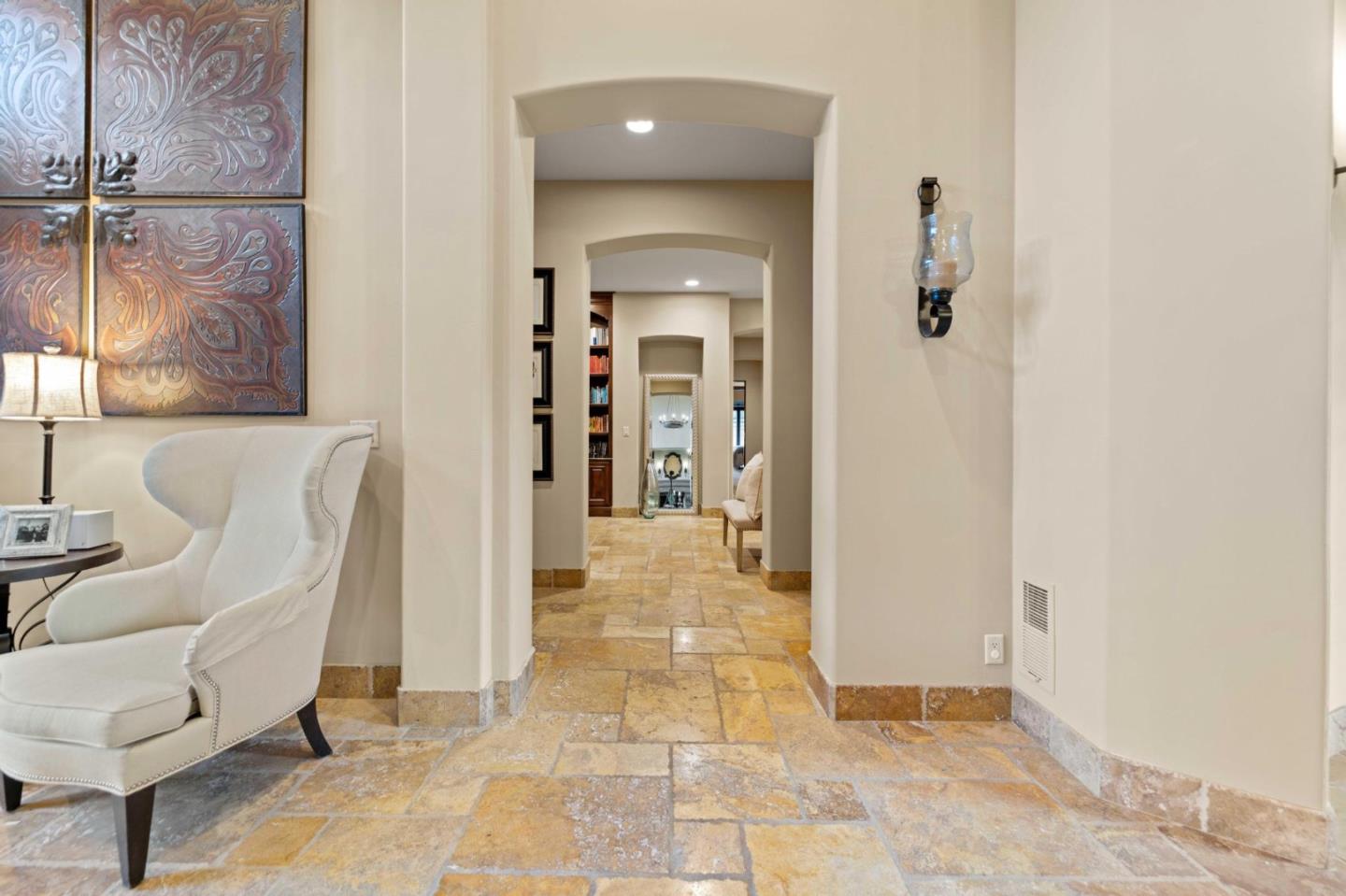 Detail Gallery Image 32 of 100 For 12220 Heritage Way, Gilroy,  CA 95020 - 5 Beds | 3/2 Baths