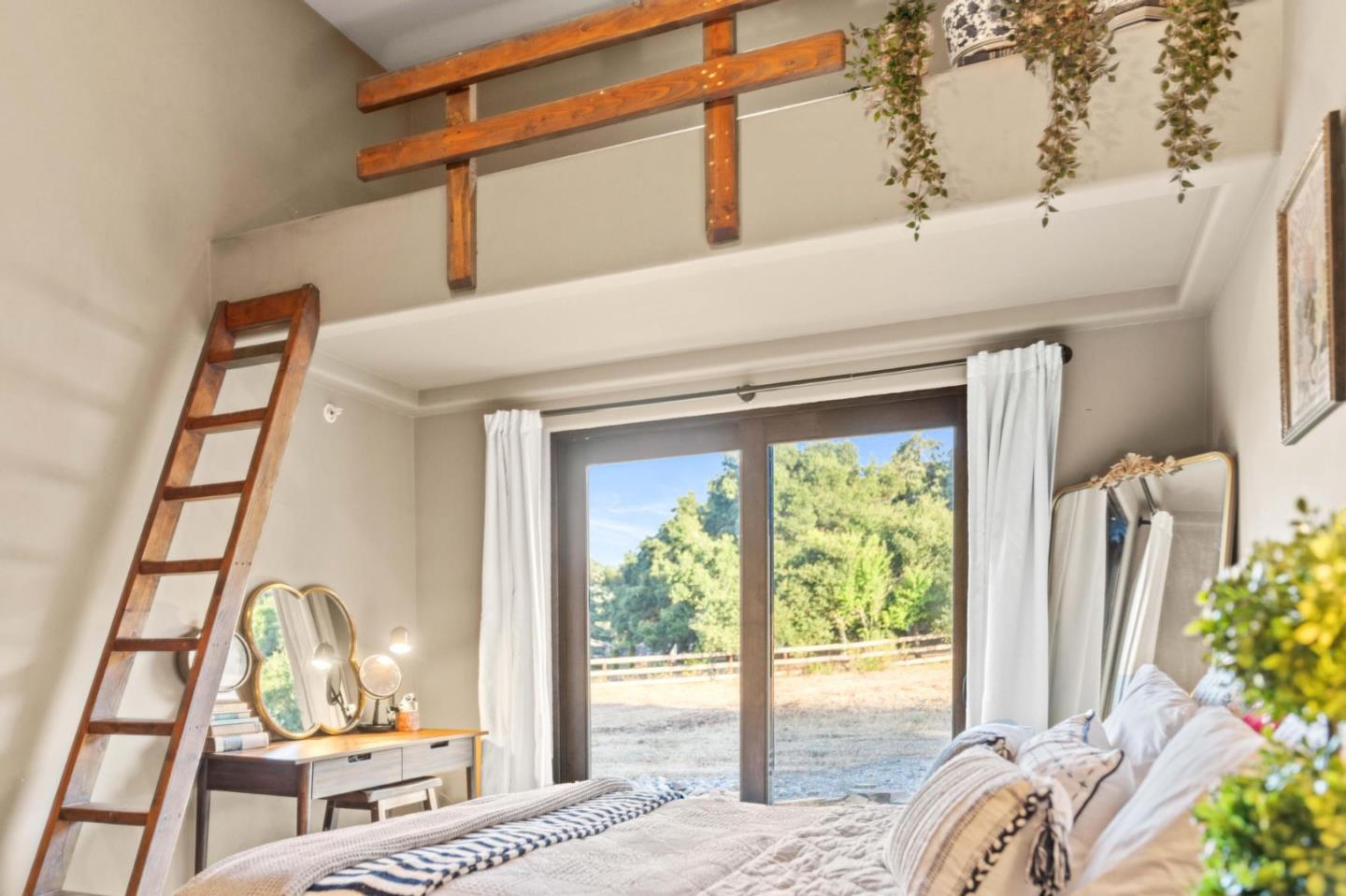 Detail Gallery Image 63 of 100 For 12220 Heritage Way, Gilroy,  CA 95020 - 5 Beds | 3/2 Baths