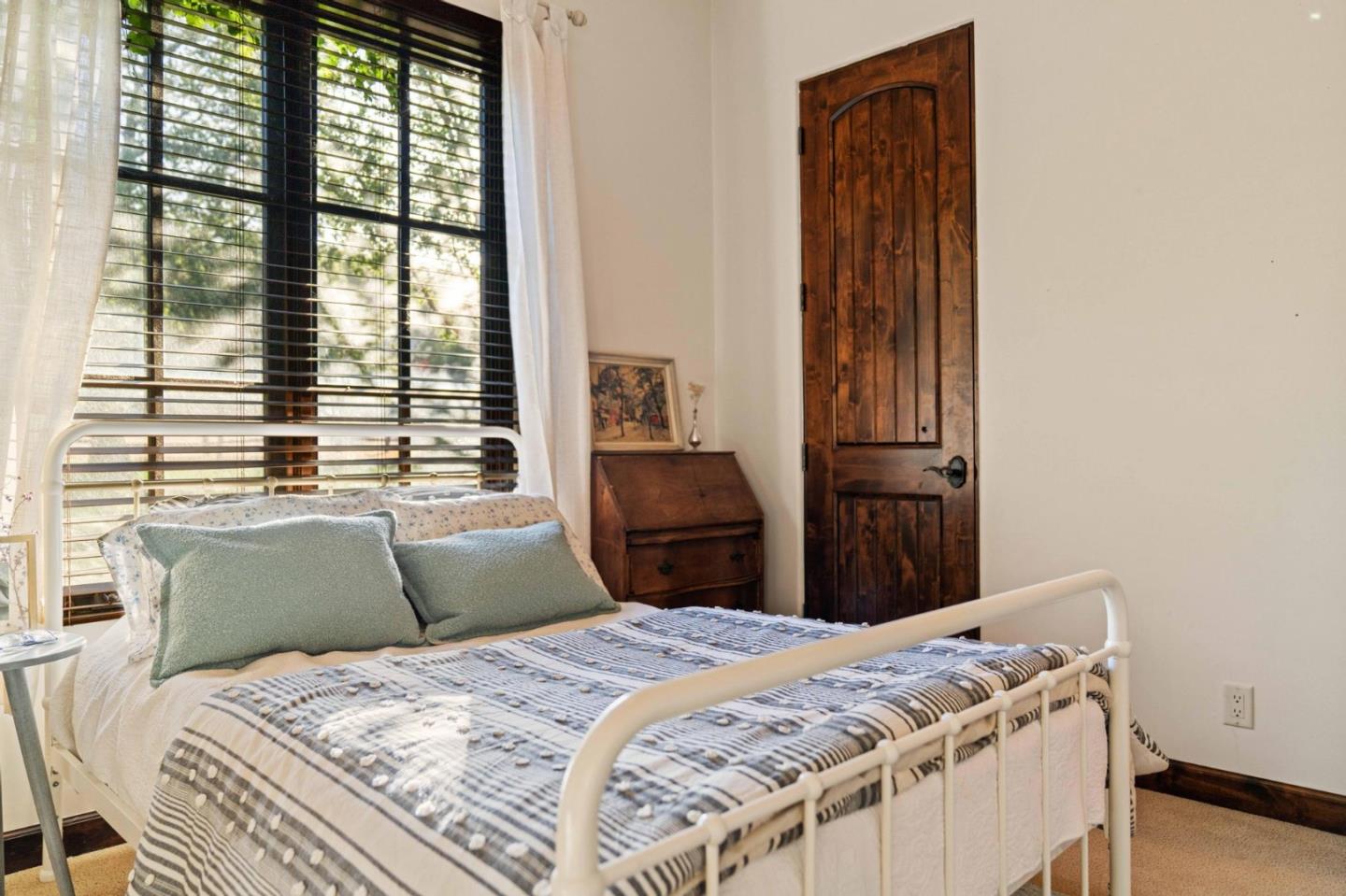 Detail Gallery Image 71 of 100 For 12220 Heritage Way, Gilroy,  CA 95020 - 5 Beds | 3/2 Baths
