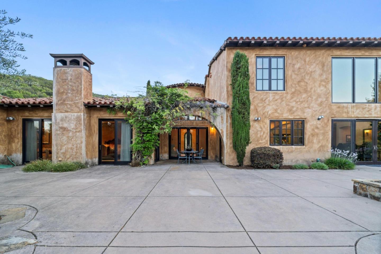 Detail Gallery Image 74 of 100 For 12220 Heritage Way, Gilroy,  CA 95020 - 5 Beds | 3/2 Baths