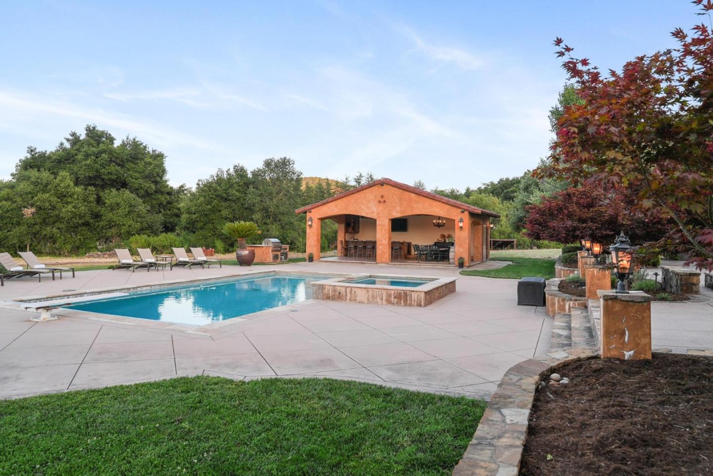 Detail Gallery Image 88 of 100 For 12220 Heritage Way, Gilroy,  CA 95020 - 5 Beds | 3/2 Baths