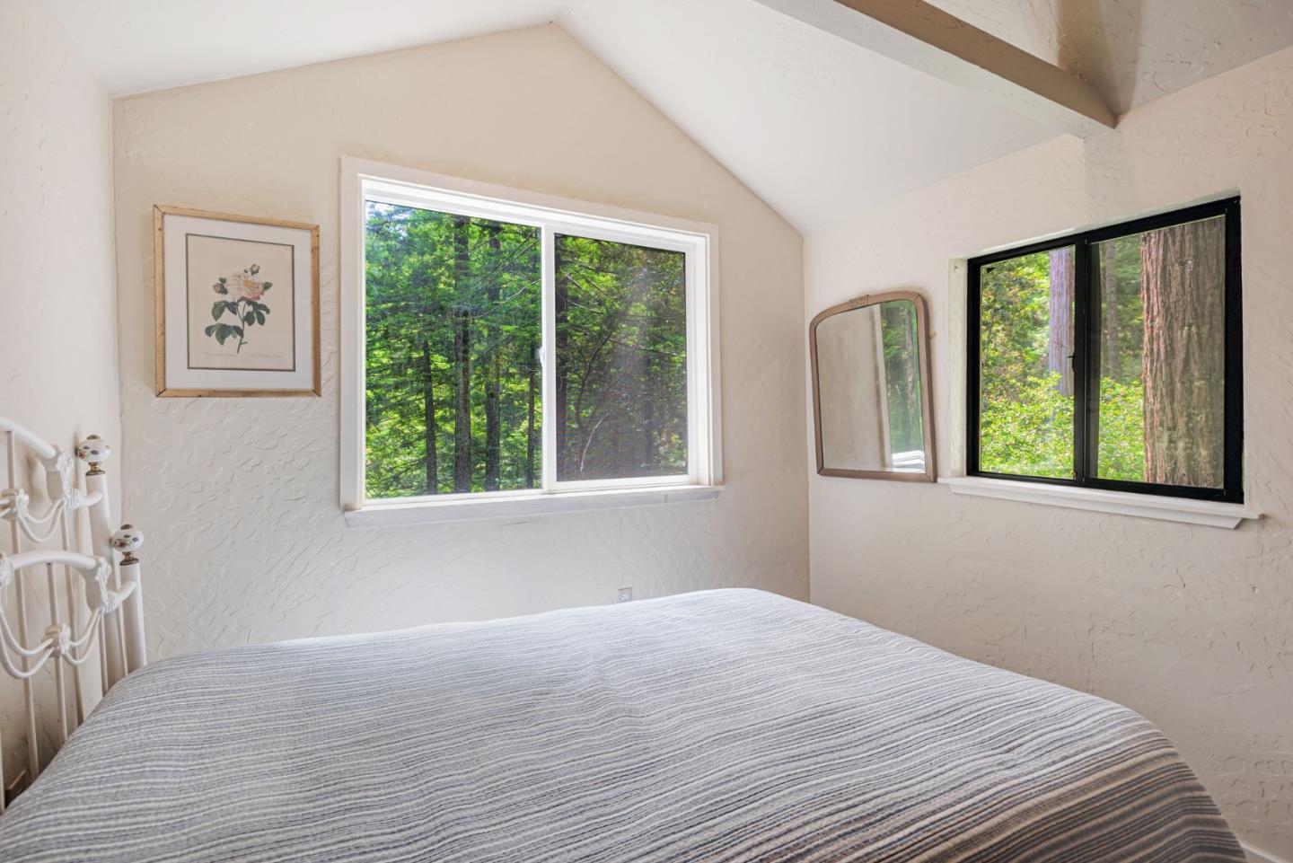 Detail Gallery Image 28 of 37 For 855 Dearborn Park Rd, Pescadero,  CA 94060 - 2 Beds | 1 Baths