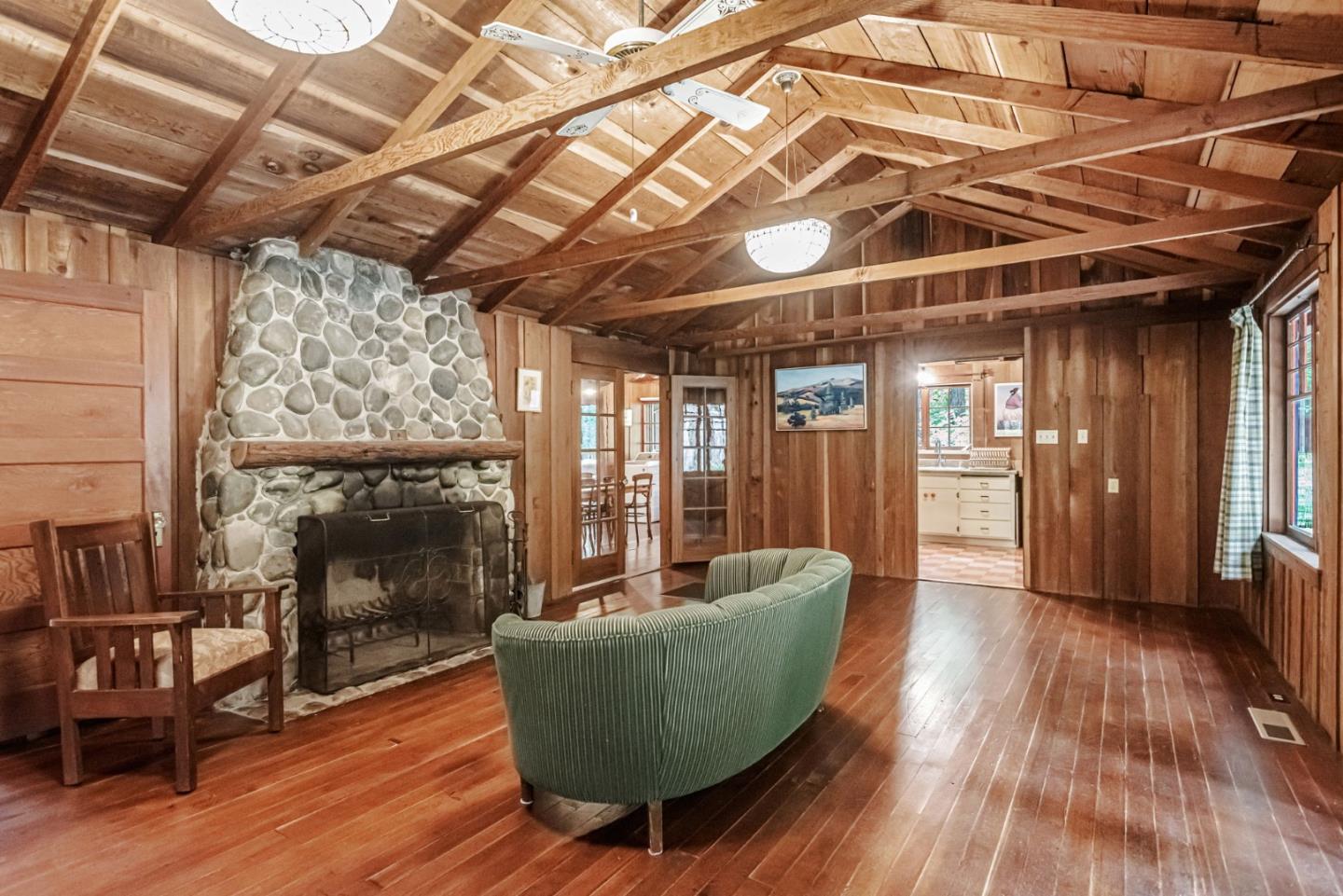 Detail Gallery Image 3 of 37 For 855 Dearborn Park Rd, Pescadero,  CA 94060 - 2 Beds | 1 Baths