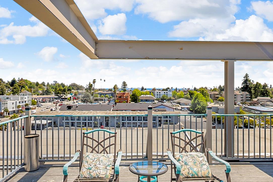 Detail Gallery Image 10 of 14 For 180 Dakota Ave #24,  Santa Cruz,  CA 95060 - 2 Beds | 1 Baths