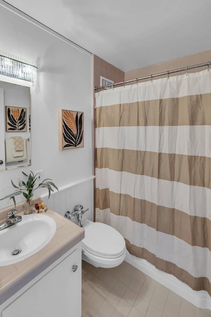 Detail Gallery Image 9 of 14 For 180 Dakota Ave #24,  Santa Cruz,  CA 95060 - 2 Beds | 1 Baths