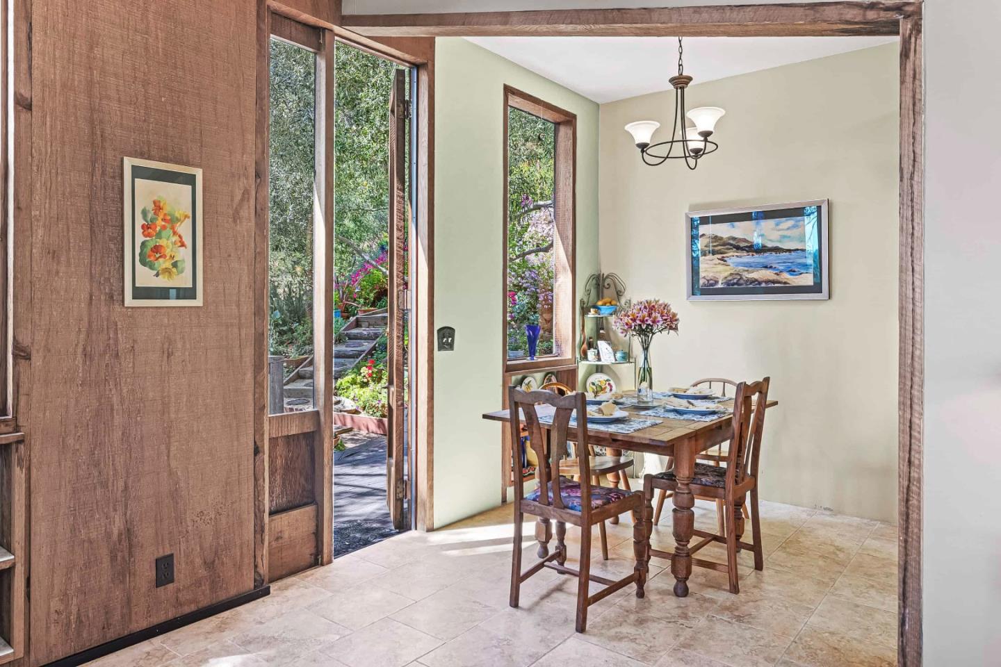 Detail Gallery Image 11 of 40 For 3405 Rio Rd, Carmel,  CA 93923 - 2 Beds | 2/1 Baths