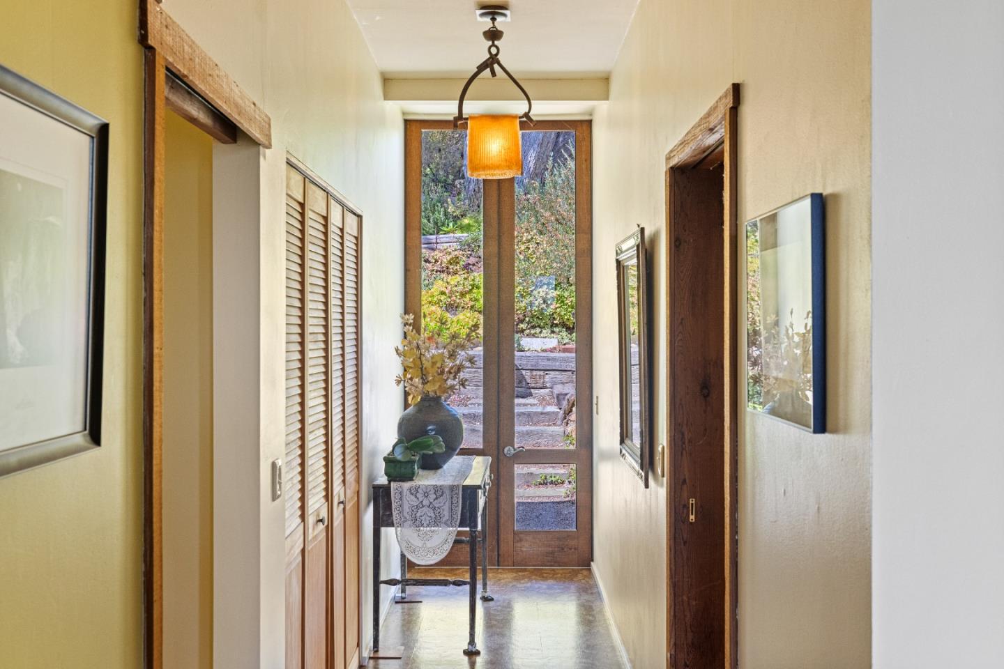 Detail Gallery Image 14 of 40 For 3405 Rio Rd, Carmel,  CA 93923 - 2 Beds | 2/1 Baths