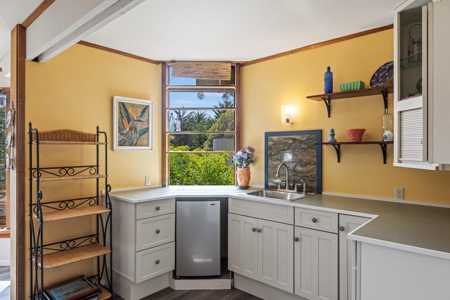 Detail Gallery Image 27 of 40 For 3405 Rio Rd, Carmel,  CA 93923 - 2 Beds | 2/1 Baths