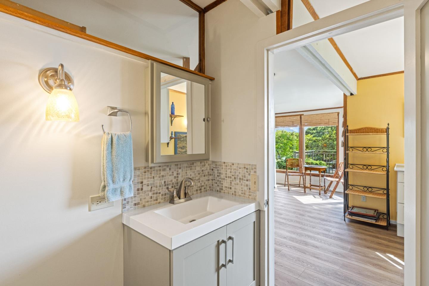 Detail Gallery Image 31 of 40 For 3405 Rio Rd, Carmel,  CA 93923 - 2 Beds | 2/1 Baths