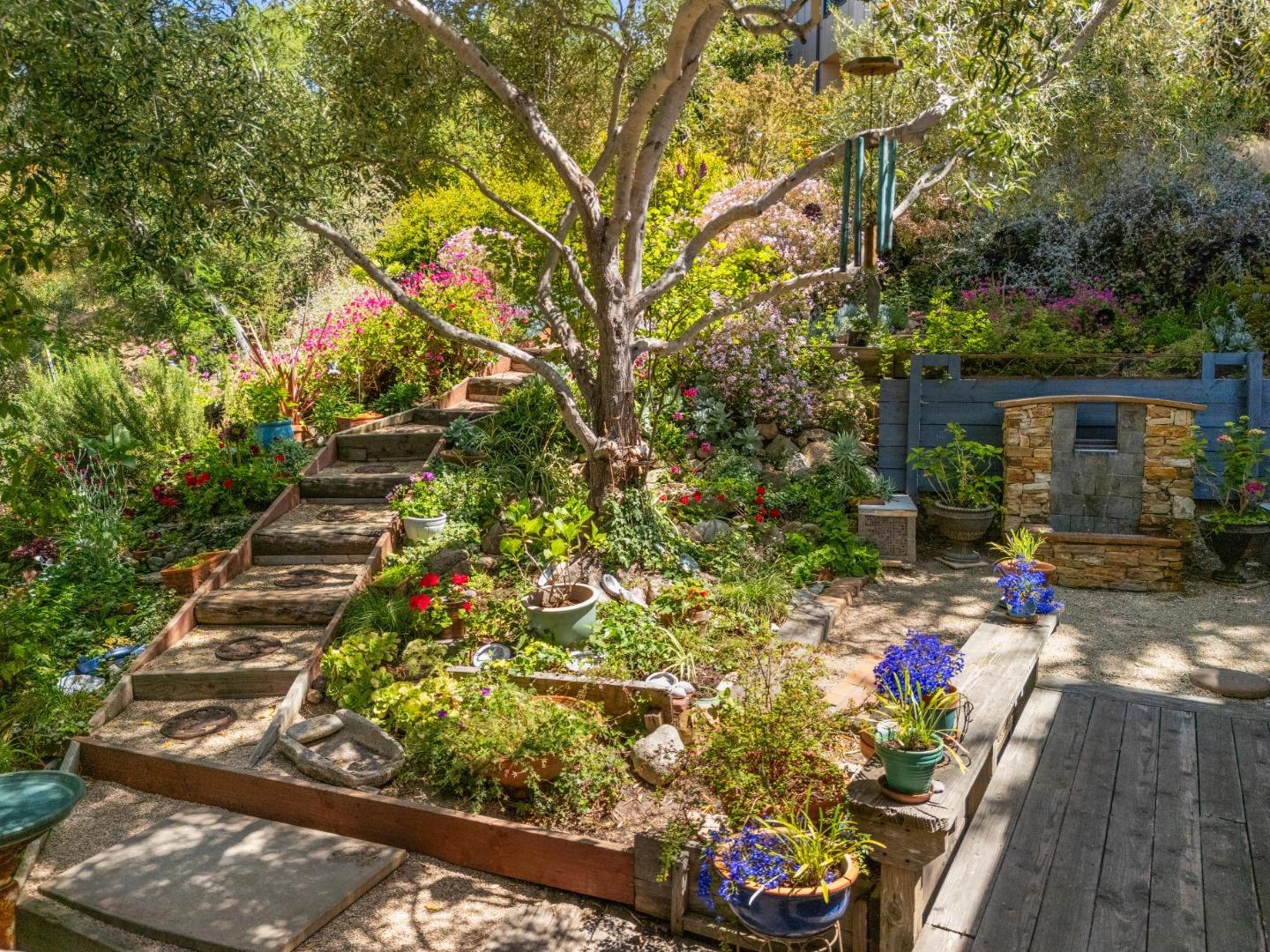 Detail Gallery Image 33 of 40 For 3405 Rio Rd, Carmel,  CA 93923 - 2 Beds | 2/1 Baths