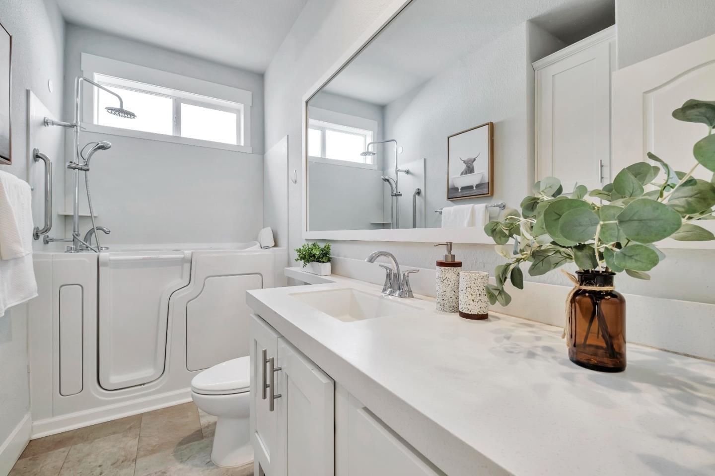 Detail Gallery Image 24 of 49 For 144 Holm Rd #5,  Watsonville,  CA 95076 - 3 Beds | 2 Baths