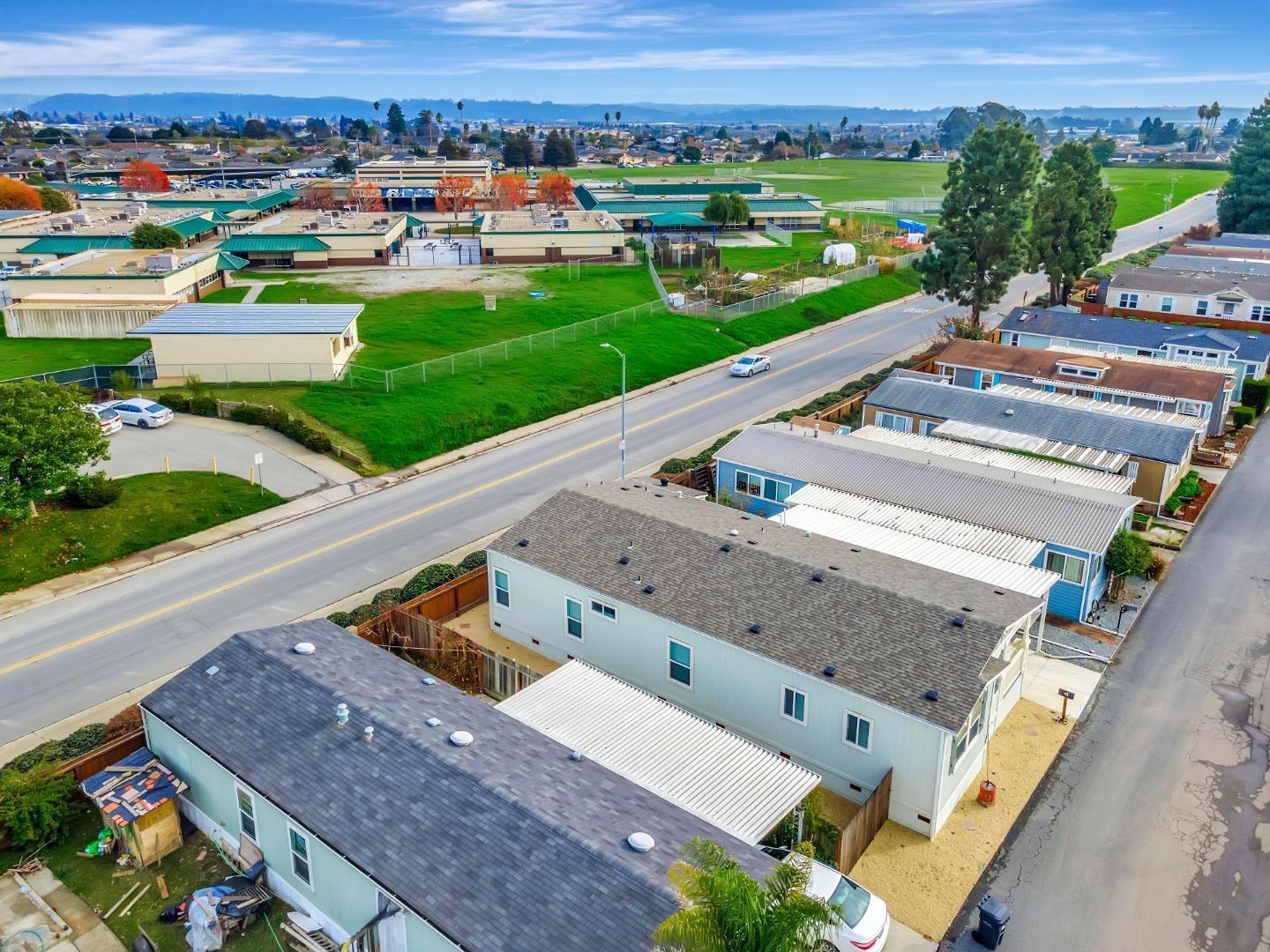 Detail Gallery Image 39 of 49 For 144 Holm Rd #5,  Watsonville,  CA 95076 - 3 Beds | 2 Baths