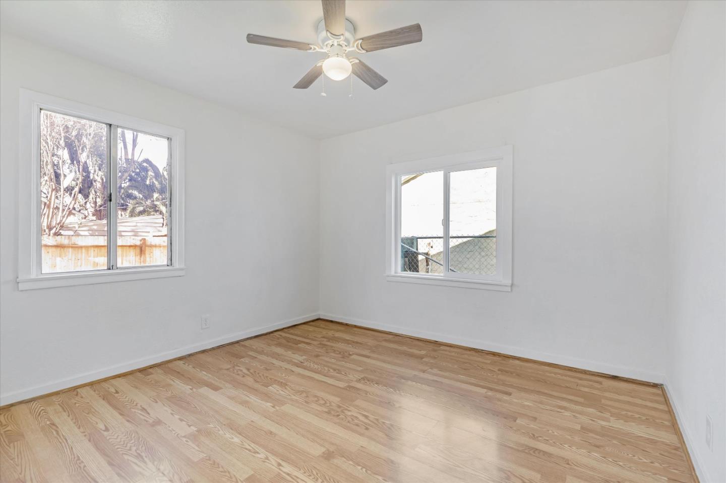Detail Gallery Image 10 of 24 For 2343 Erickson St, Sacramento,  CA 95815 - – Beds | – Baths