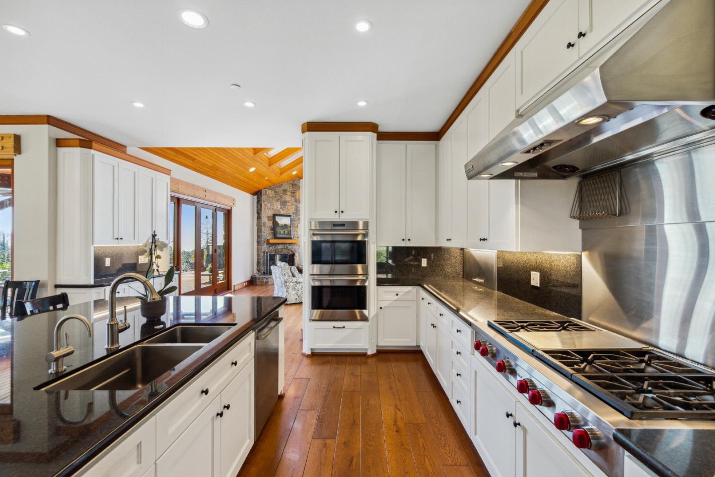 Detail Gallery Image 8 of 28 For 2088 Green Oaks, Pescadero,  CA 94060 - 7 Beds | 8/3 Baths