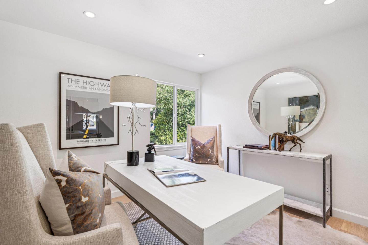 Detail Gallery Image 29 of 54 For 822 Mesa Ct, Palo Alto,  CA 94306 - 5 Beds | 3/1 Baths
