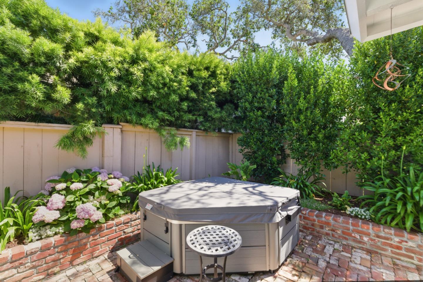 Detail Gallery Image 20 of 30 For 0 Carmelo 5 Se of 12th, Carmel,  CA 93921 - 2 Beds | 2 Baths