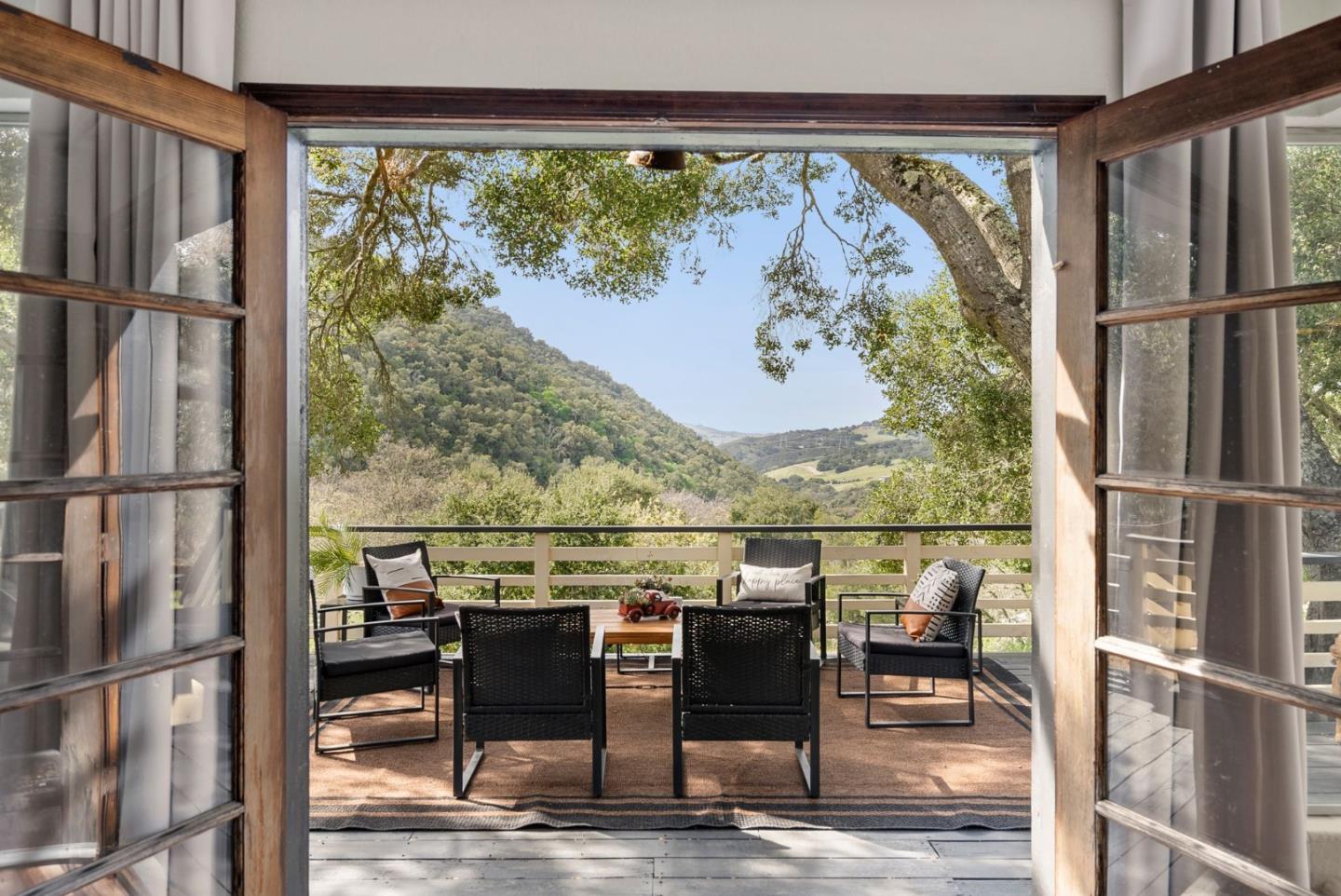 Detail Gallery Image 15 of 50 For 340 Hillside Rd, San Juan Bautista,  CA 95045 - 4 Beds | 3 Baths