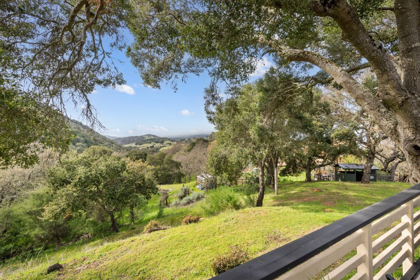 Detail Gallery Image 16 of 50 For 340 Hillside Rd, San Juan Bautista,  CA 95045 - 4 Beds | 3 Baths