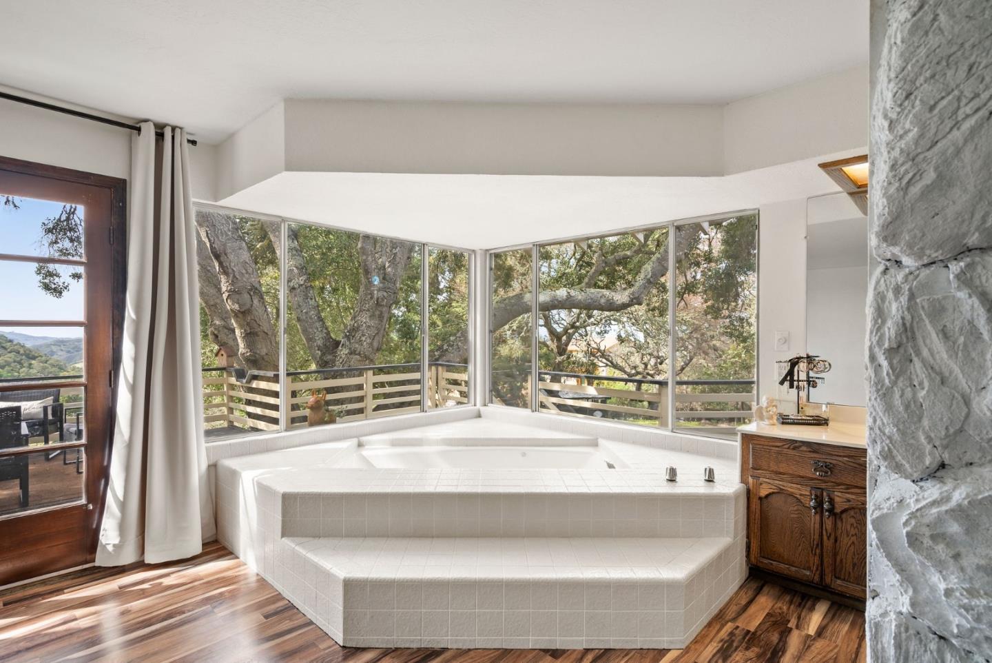Detail Gallery Image 21 of 50 For 340 Hillside Rd, San Juan Bautista,  CA 95045 - 4 Beds | 3 Baths