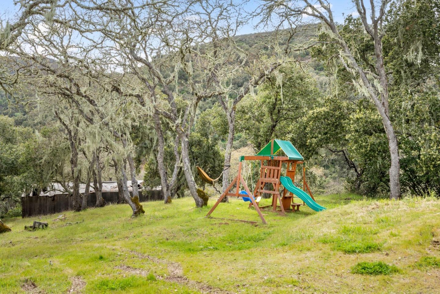 Detail Gallery Image 36 of 50 For 340 Hillside Rd, San Juan Bautista,  CA 95045 - 4 Beds | 3 Baths