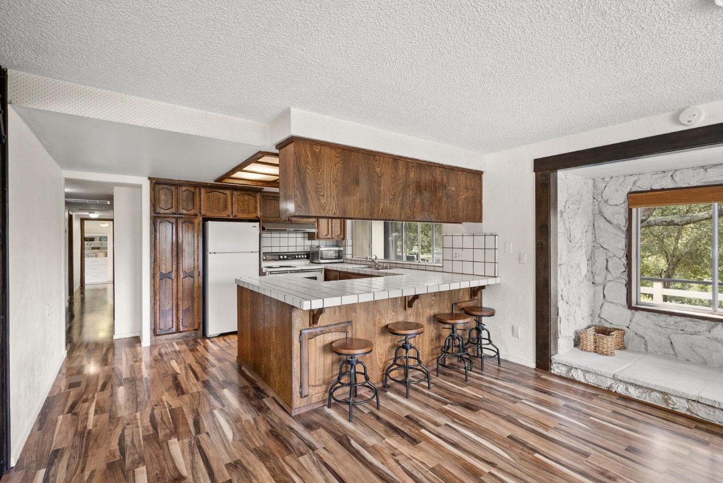 Detail Gallery Image 7 of 50 For 340 Hillside Rd, San Juan Bautista,  CA 95045 - 4 Beds | 3 Baths