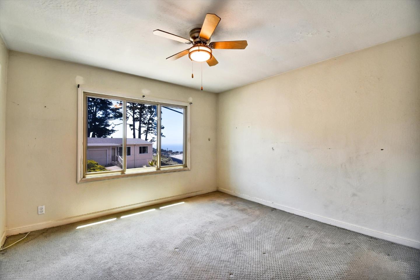 Detail Gallery Image 37 of 51 For 331 Manor Dr, Pacifica,  CA 94044 - 3 Beds | 1 Baths