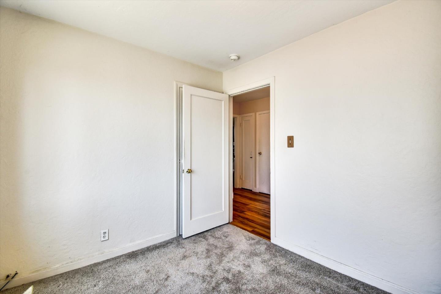 Detail Gallery Image 38 of 51 For 331 Manor Dr, Pacifica,  CA 94044 - 3 Beds | 1 Baths