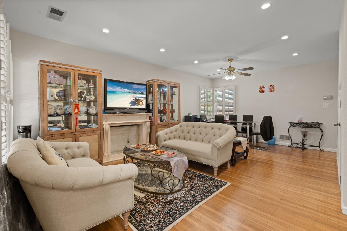 Detail Gallery Image 4 of 38 For 222 Georgia Ave, San Bruno,  CA 94066 - 3 Beds | 2 Baths