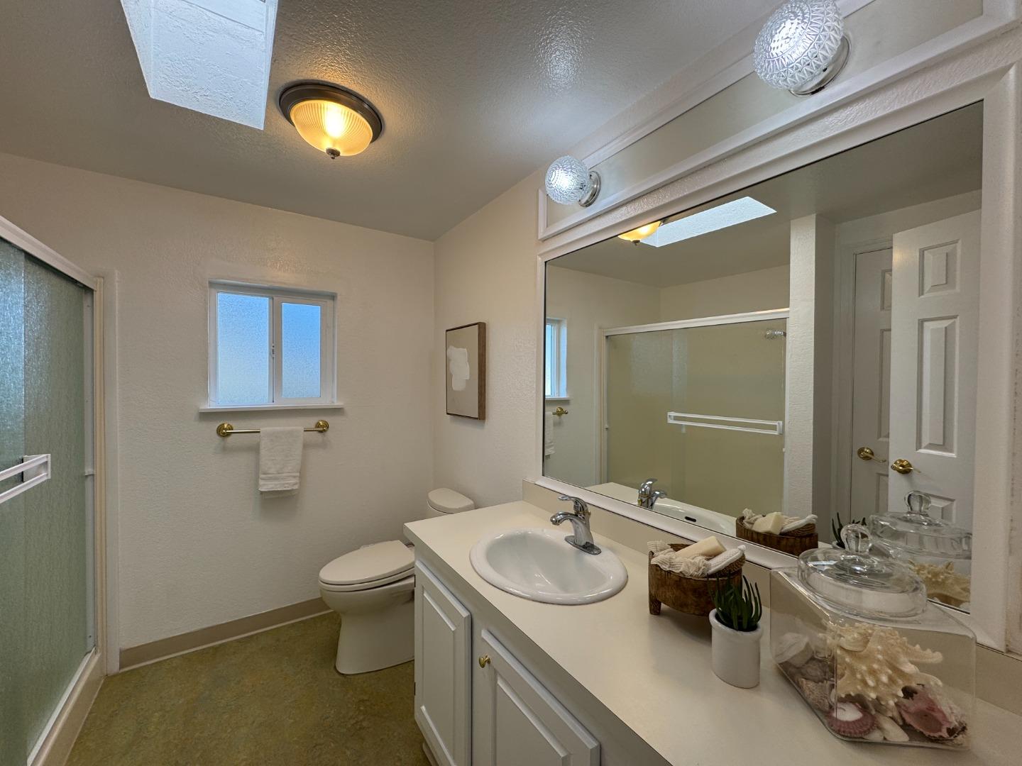 Detail Gallery Image 12 of 18 For 46 Seascape Dr #46,  Half Moon Bay,  CA 94019 - 2 Beds | 2 Baths
