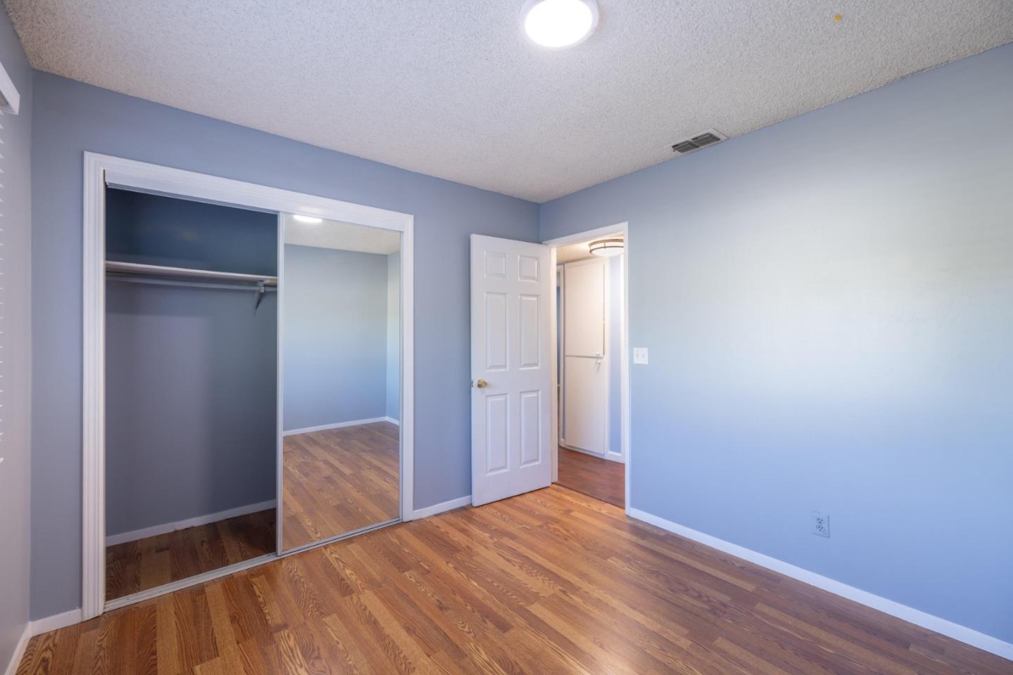 Detail Gallery Image 6 of 13 For 6862 Westchester Way, Citrus Heights,  CA 95621 - 3 Beds | 2 Baths