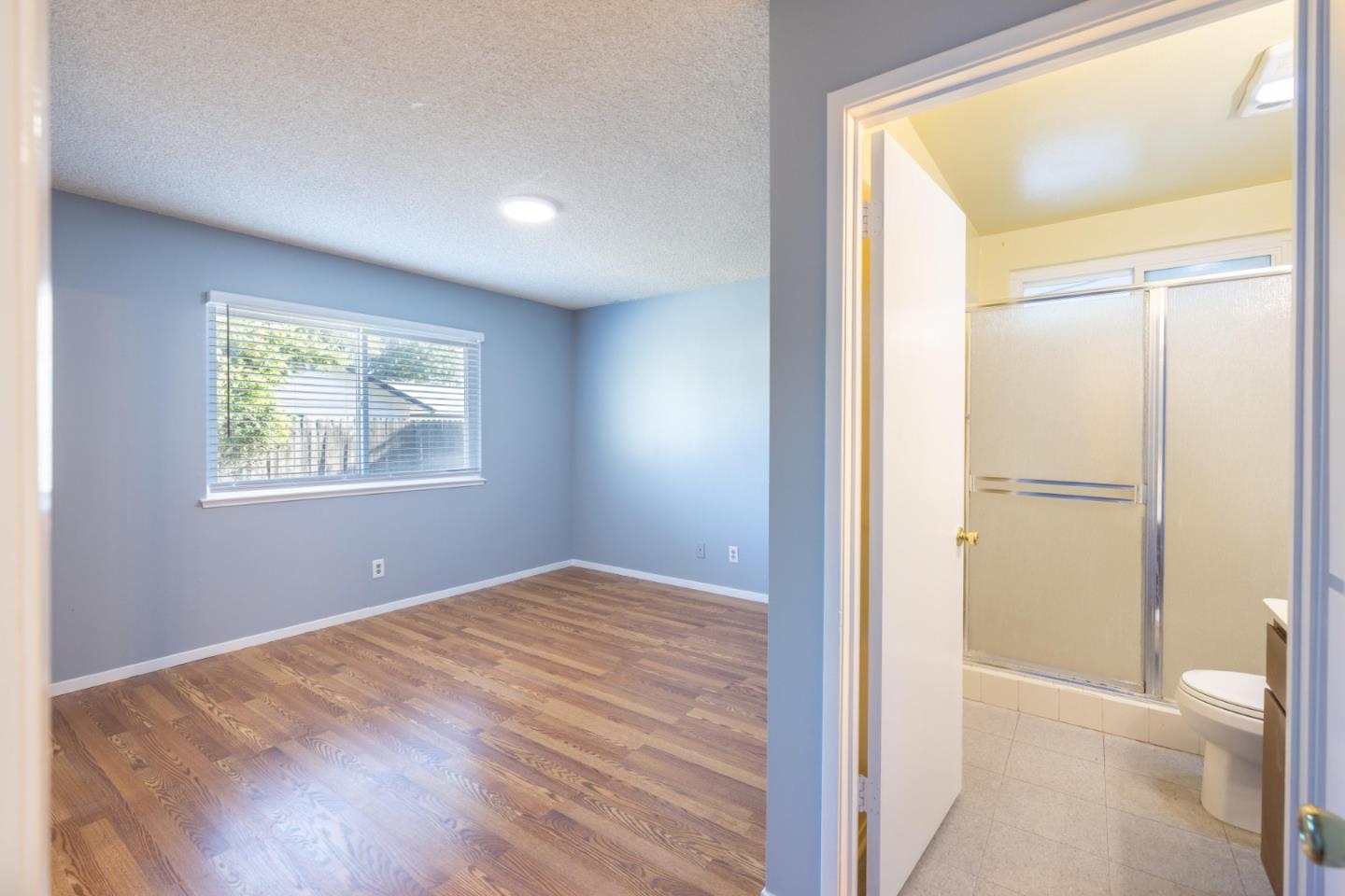 Detail Gallery Image 7 of 13 For 6862 Westchester Way, Citrus Heights,  CA 95621 - 3 Beds | 2 Baths