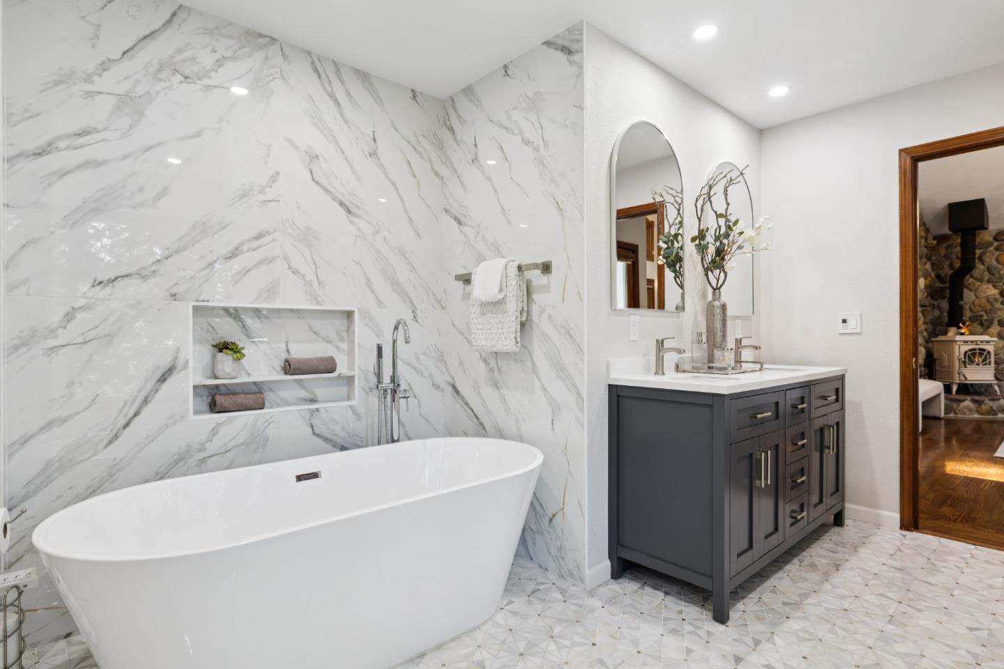 Detail Gallery Image 54 of 105 For 23110 Old Santa Cruz Hwy, Los Gatos,  CA 95033 - 4 Beds | 3 Baths