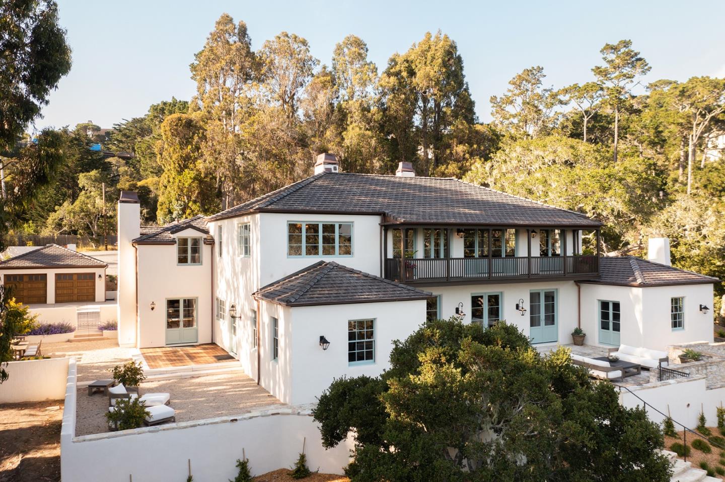 Detail Gallery Image 17 of 20 For 1522 Riata Rd, Pebble Beach,  CA 93953 - 4 Beds | 4/1 Baths
