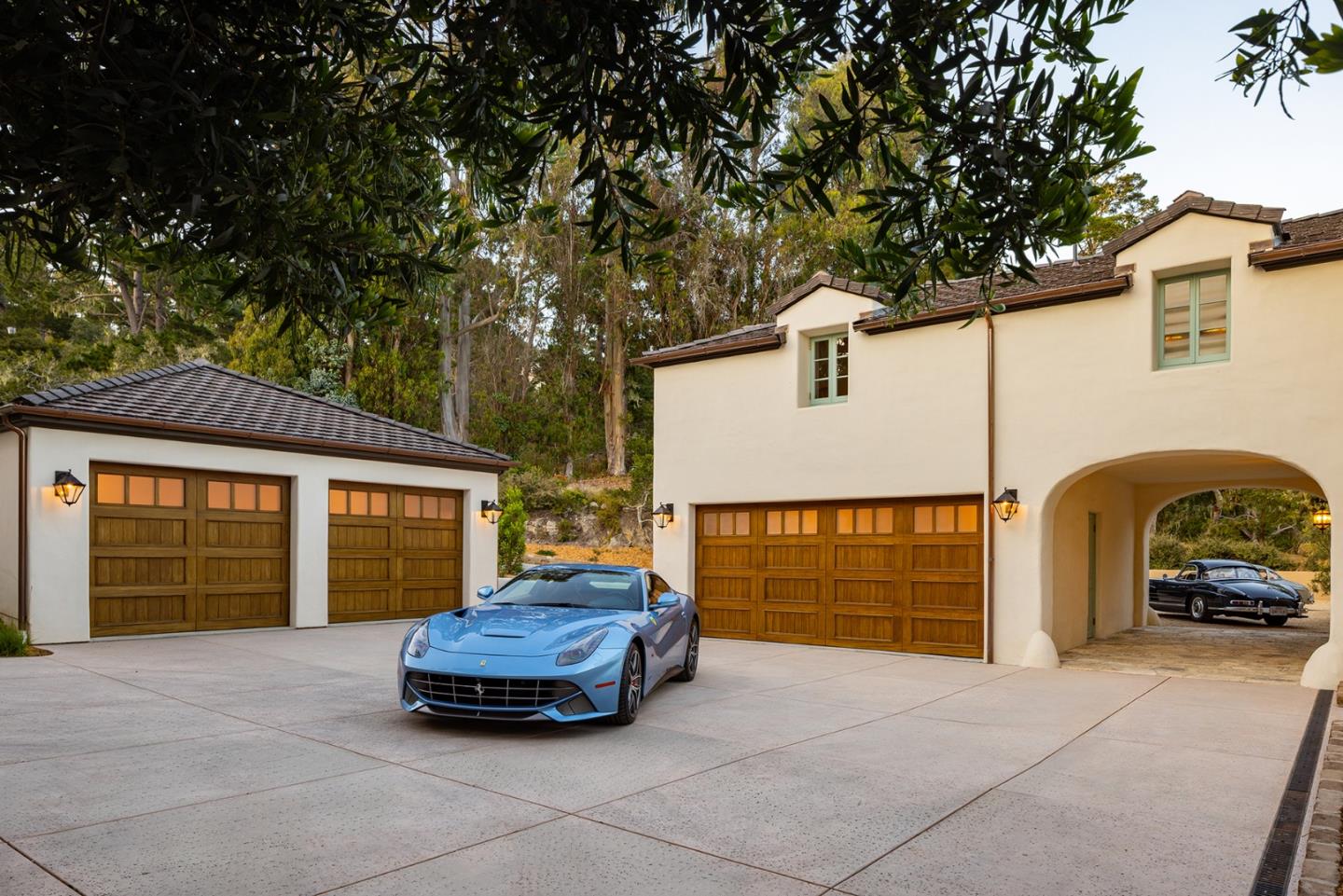 Detail Gallery Image 4 of 20 For 1522 Riata Rd, Pebble Beach,  CA 93953 - 4 Beds | 4/1 Baths