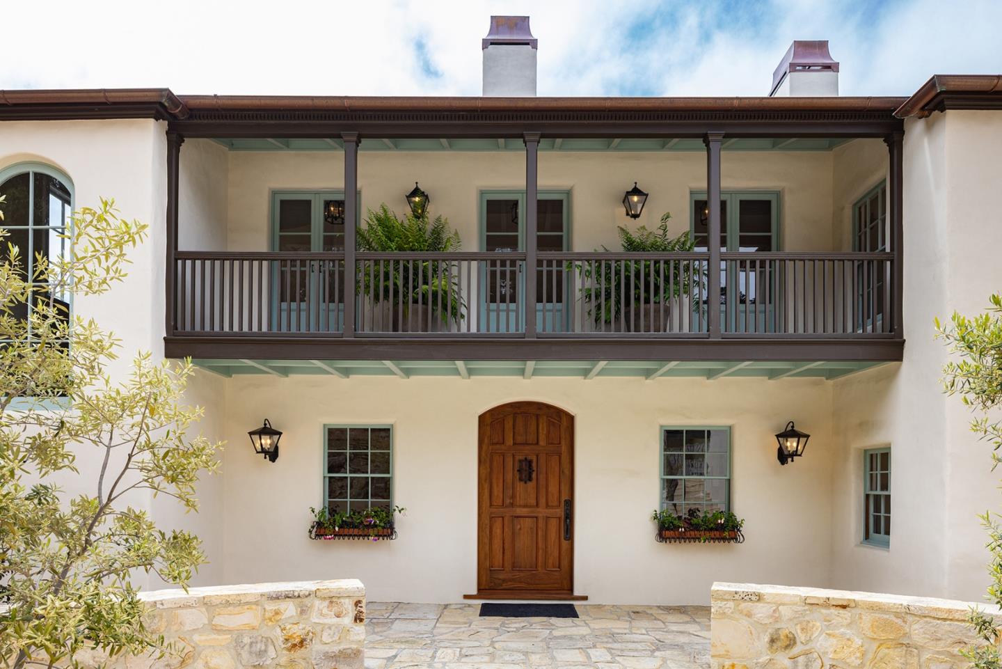Detail Gallery Image 7 of 20 For 1522 Riata Rd, Pebble Beach,  CA 93953 - 4 Beds | 4/1 Baths