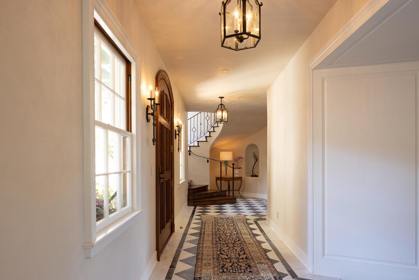 Detail Gallery Image 8 of 20 For 1522 Riata Rd, Pebble Beach,  CA 93953 - 4 Beds | 4/1 Baths