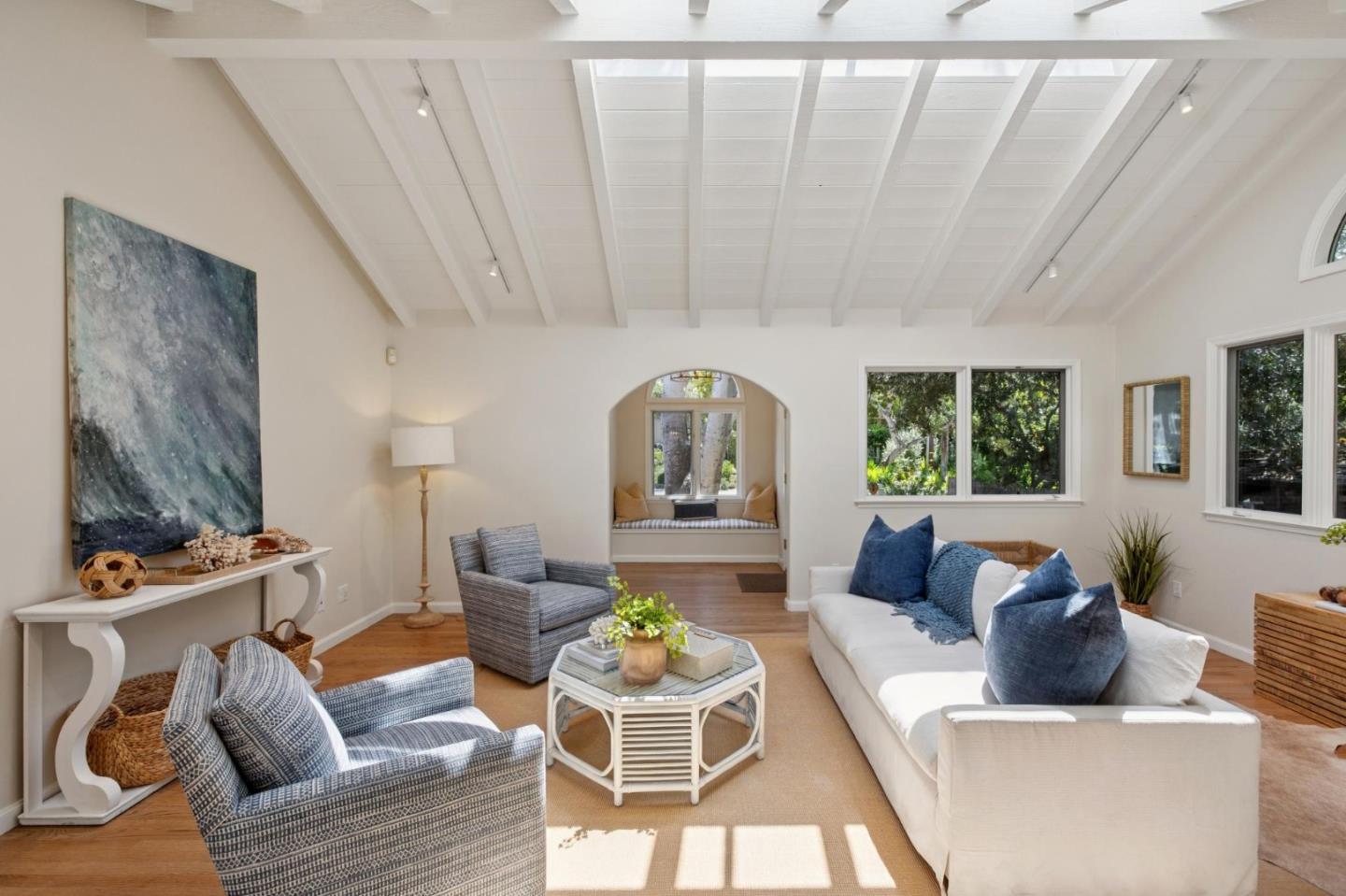 Detail Gallery Image 11 of 81 For 0 Camino Real 5 Sw of 13th Ave, Carmel,  CA 93921 - 3 Beds | 2 Baths