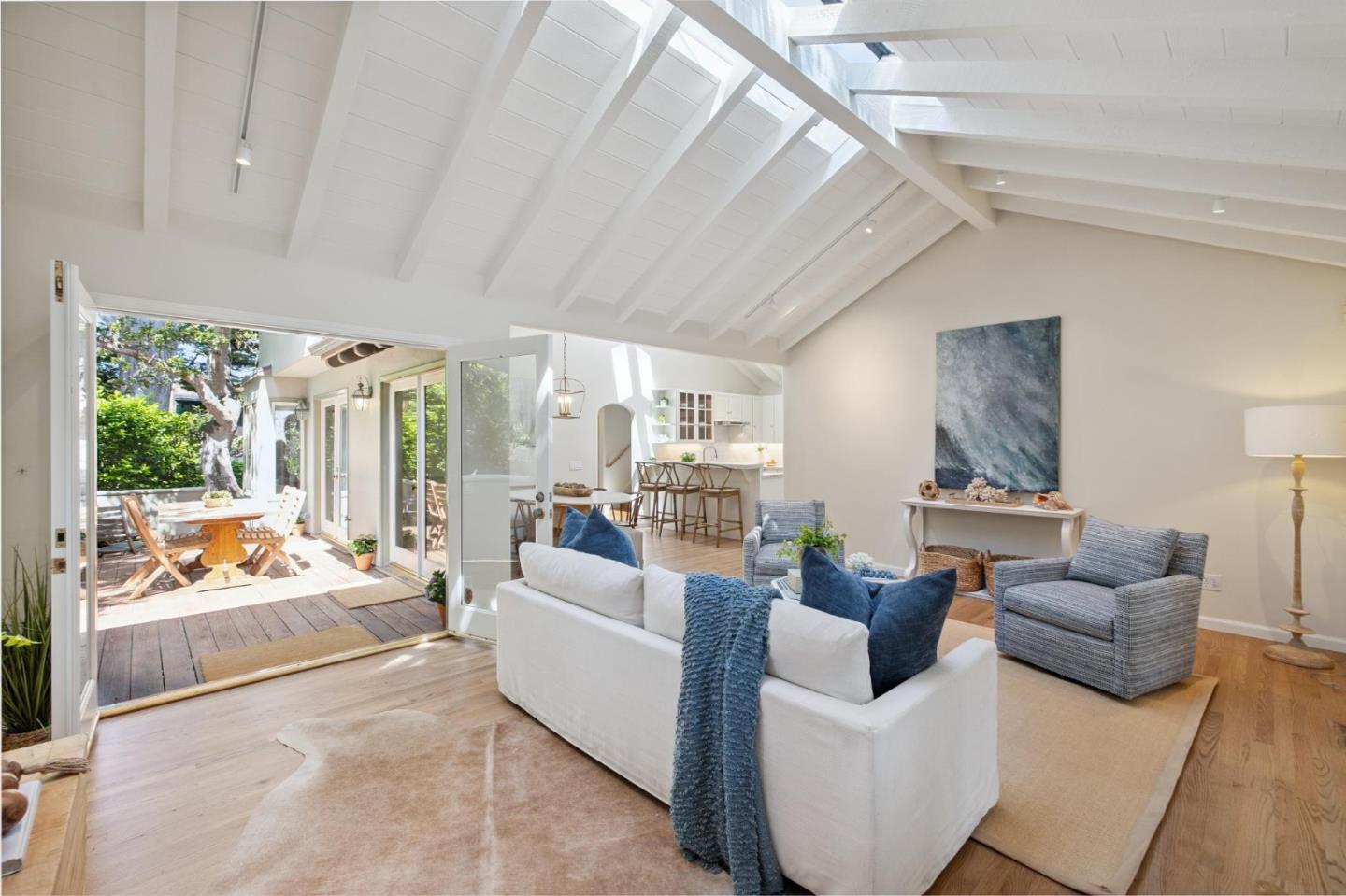 Detail Gallery Image 9 of 81 For 0 Camino Real 5 Sw of 13th Ave, Carmel,  CA 93921 - 3 Beds | 2 Baths