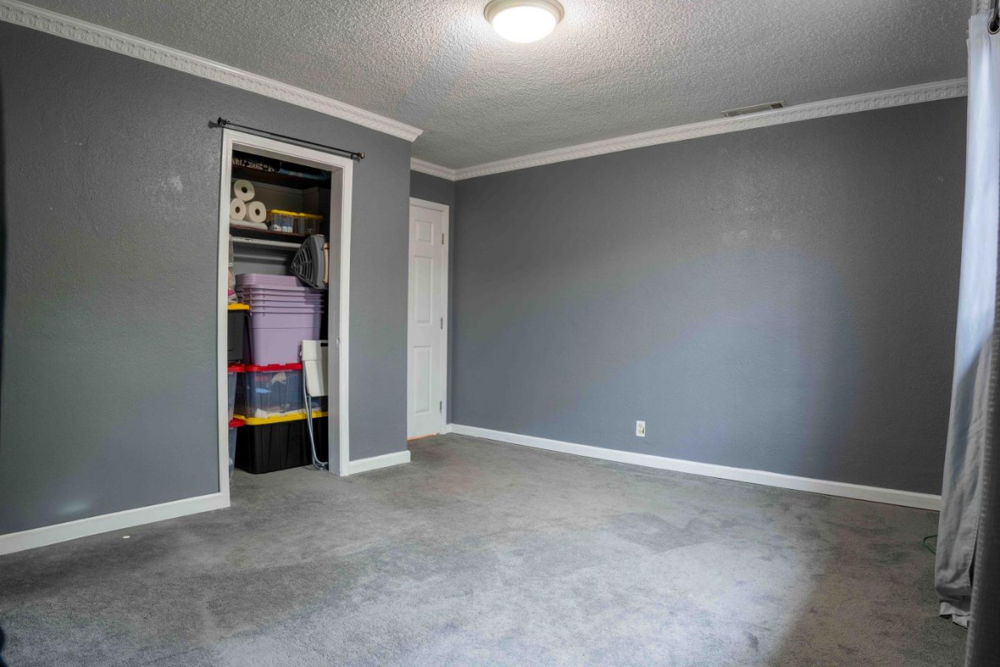 Detail Gallery Image 16 of 27 For 2232 Euclid Ave, East Palo Alto,  CA 94303 - 4 Beds | 1/1 Baths