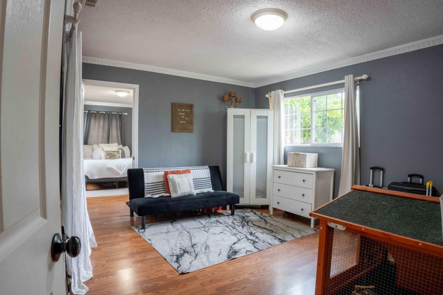 Detail Gallery Image 17 of 27 For 2232 Euclid Ave, East Palo Alto,  CA 94303 - 4 Beds | 1/1 Baths