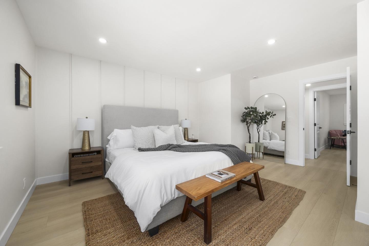 Detail Gallery Image 14 of 41 For 314 Germaine Ave, Santa Cruz,  CA 95065 - 5 Beds | 2/1 Baths