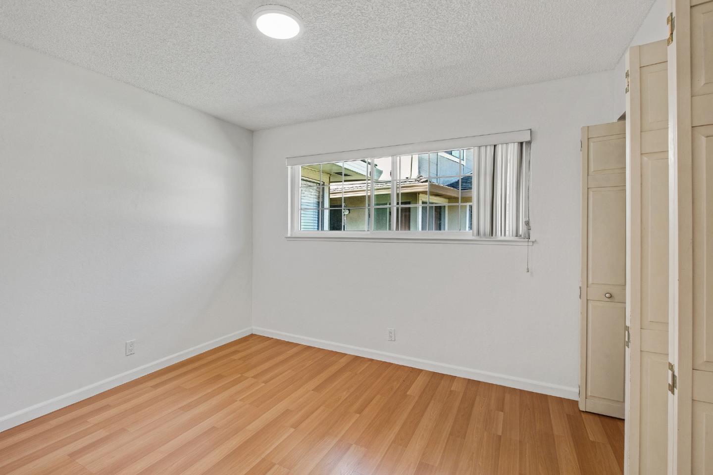 Detail Gallery Image 9 of 19 For 2498 Golzio Ct #1,  San Jose,  CA 95133 - 2 Beds | 1 Baths