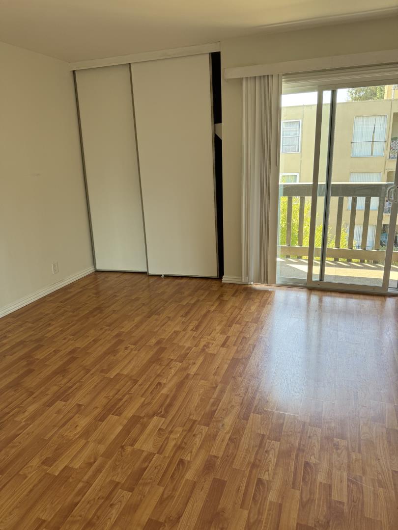 Detail Gallery Image 9 of 10 For 480 E O'keefe St #302,  East Palo Alto,  CA 94303 - 1 Beds | 1 Baths